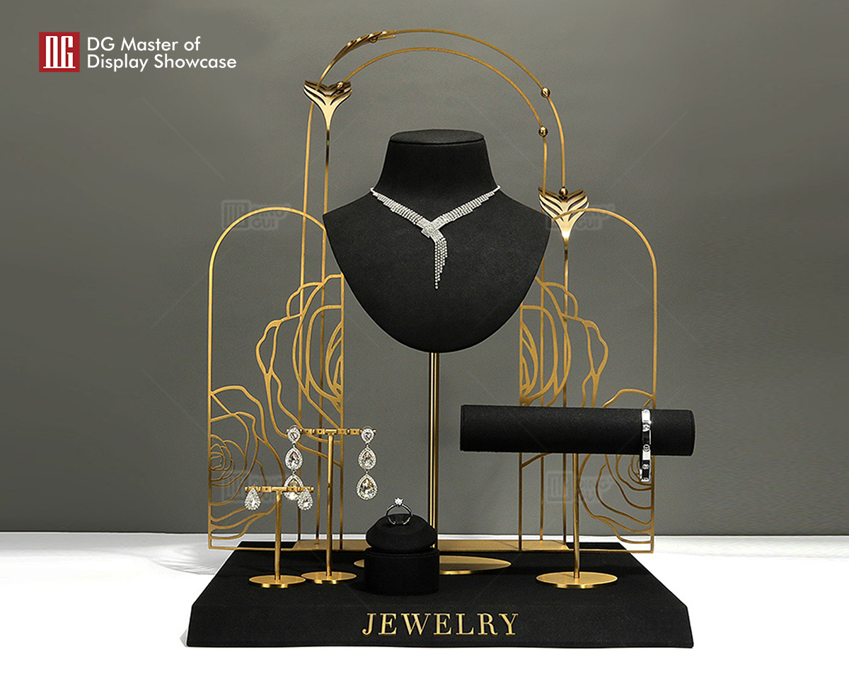 Dg Showcase High Quality Jewelry Display Props Set For Store Interior