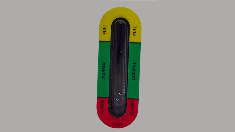 Easy-to-read water level indicator of Water Chiller