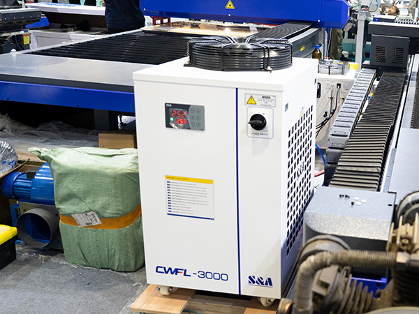 TEYU S&A CWFL-3000 Laser Chiller for 3000W Fiber Laser Equipment
