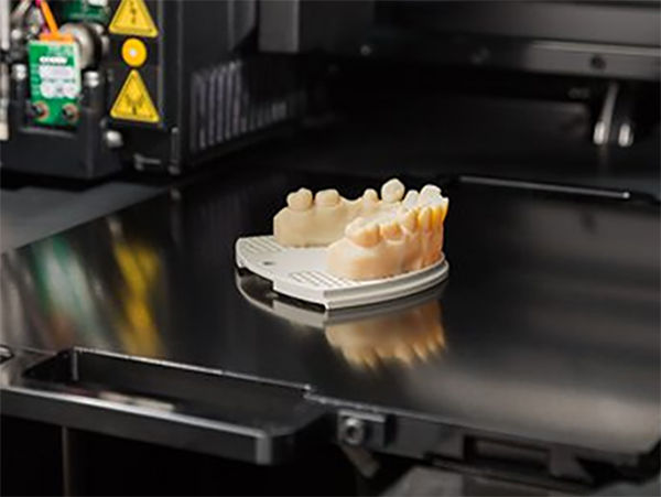 The New Revolution in Digital Dentistry: Integration of 3D Laser Printing and Technology