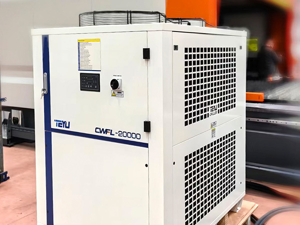 TEYU High-performance water chiller CWFL-20000 for 20000W fiber laser cutting welding machines