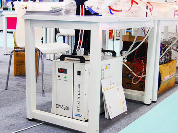 Hot-selling and User-praised Chiller Products: Industrial Chiller CW-5200