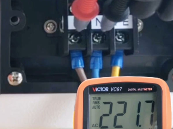 How to Address Chiller Alarms Caused by Peak Summer Electricity Usage or Low Voltage?