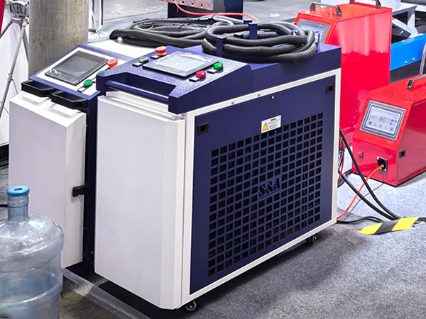 TEYU S&A Water Chillers for Cooling Handheld Laser Welding Machines