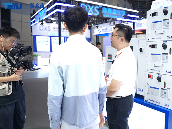 The industrys authoritative media conducted an exclusive interview with Mr. Huang, Sales Director of TEYU S&A