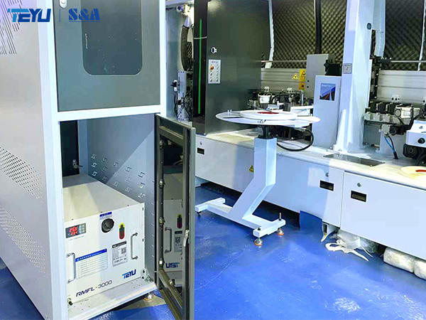 TEYU S&A Laser Chiller RMFL-3000 for Cooling Laser Edge Banding Machine