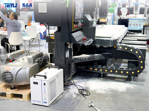 Refrigeratore d'acqua CW-5000 al DPES China 2025