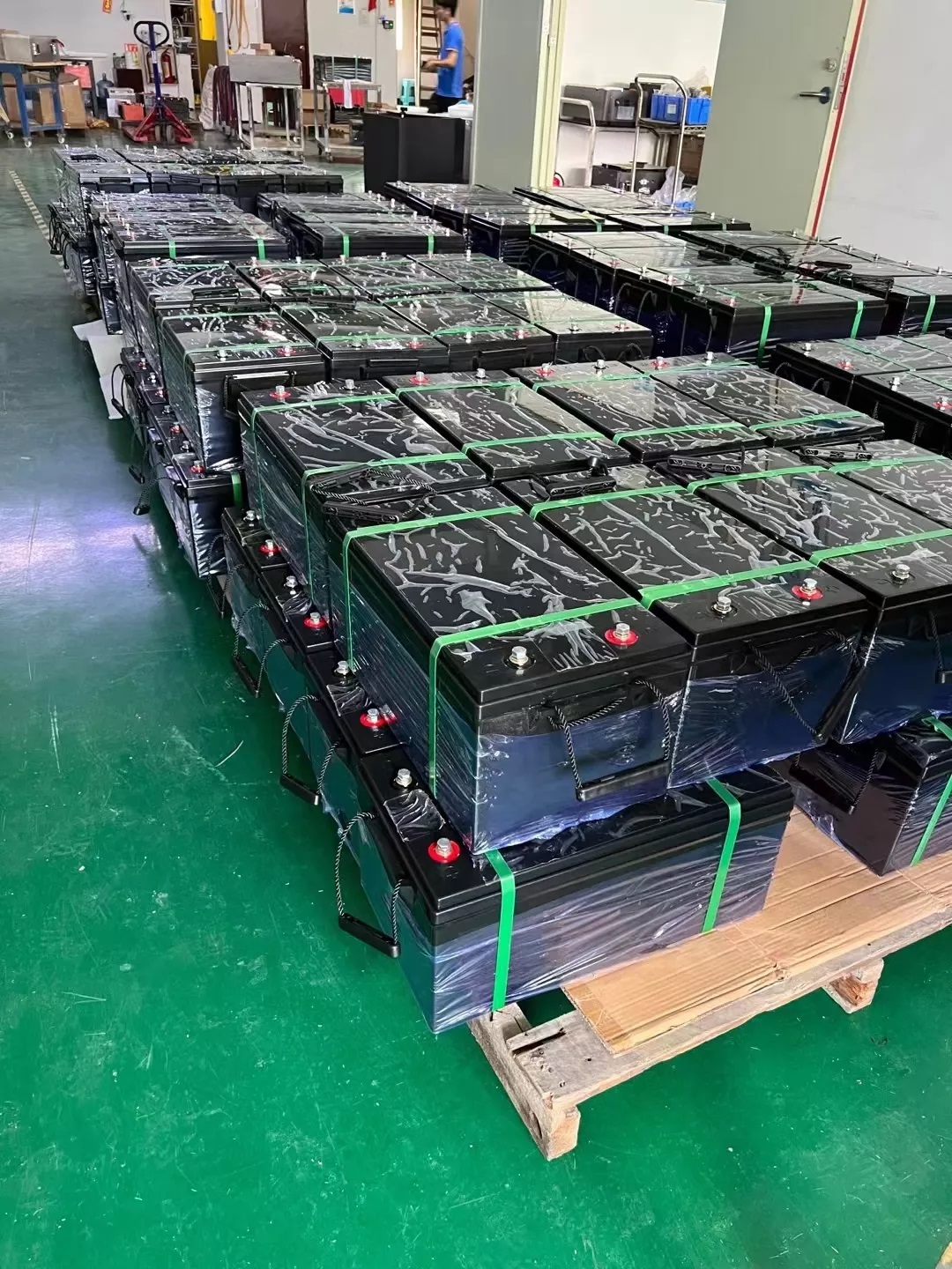 Aumoon Wholesale Solar System Lifepo4 Battery Pack Lithium Ion Lifepo4 12V 24V 36V 48V Batteries