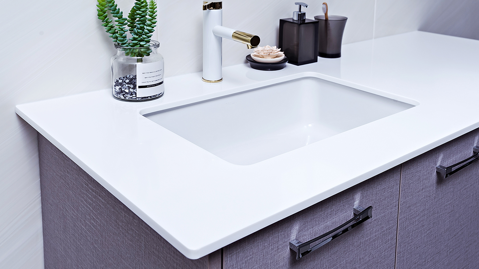 Quality Gelandy Solid Surface Vanity Tops: Tailored Solutions for Hygienic and Stylish Bathrooms Manufacturer | GELANDY