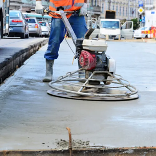 Yigit uni qiz deb oylagan edi, lekin sichqonli qiz bolib chiqdi.