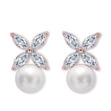 Customized High Quality Elegant Pearl Zircon Silver Stud Earrings For Women Supplier