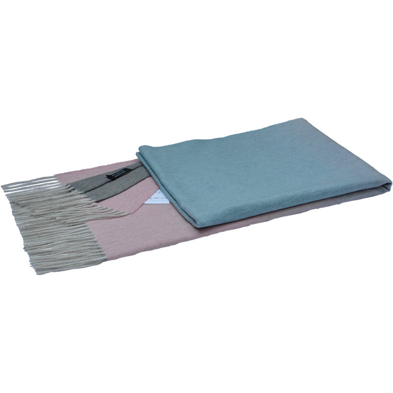 TH2125-premium-cashmere-shawl-fringe-texture-shot