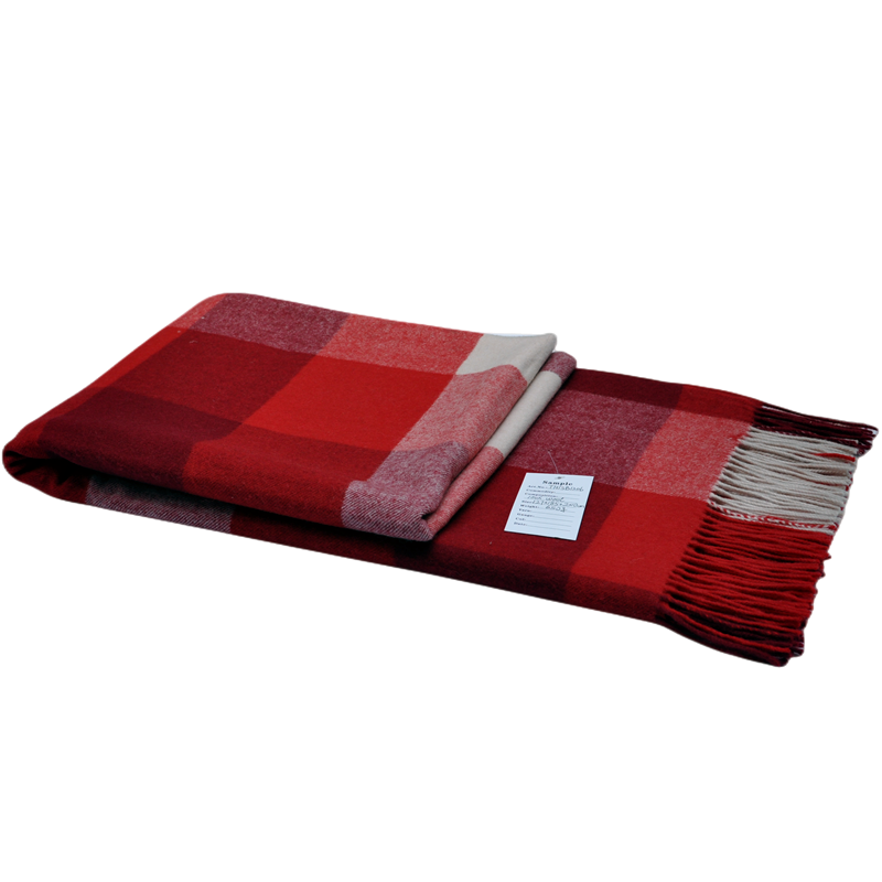 TH15B1206 red and white checkered 100% wool blanket folded view.