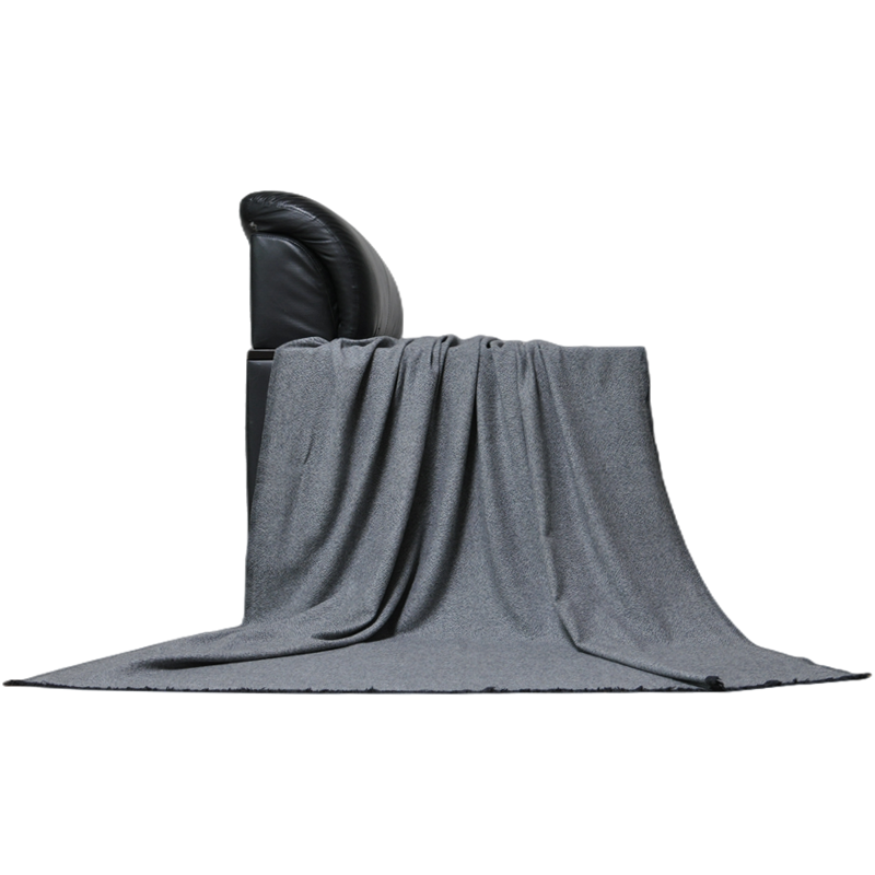 Authentic sample label of TH2210 135 by 180 cm cashmere blanket