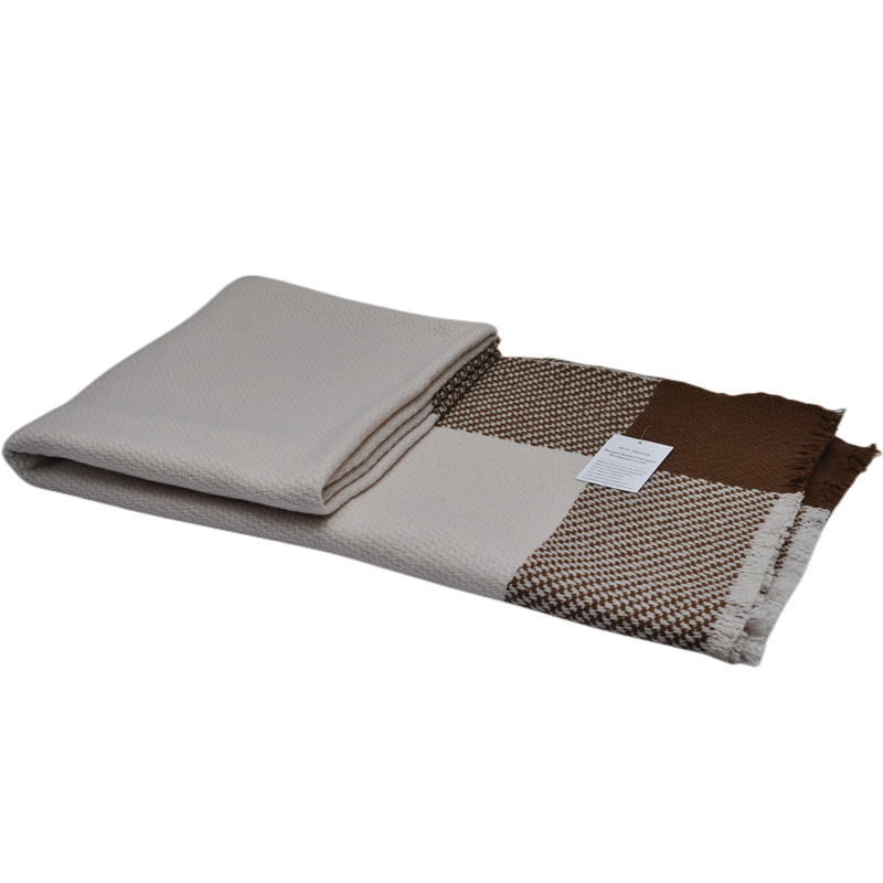cream brown block houndstooth lambswool cashmere blanket folded flat with sample tag TAK2216 NM26/2 fluffy soft texture