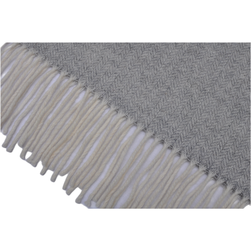 TUV1802 cashmere wool blanket fringe detail showing elegant finishing and premium woven edge craftsmanship