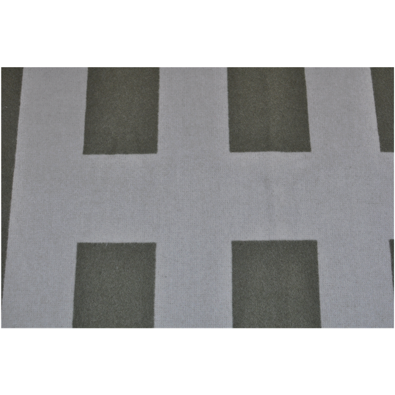 heavyweight-475gsm-density-and-wrinkle-recovery-test-of-jacquard-blanket