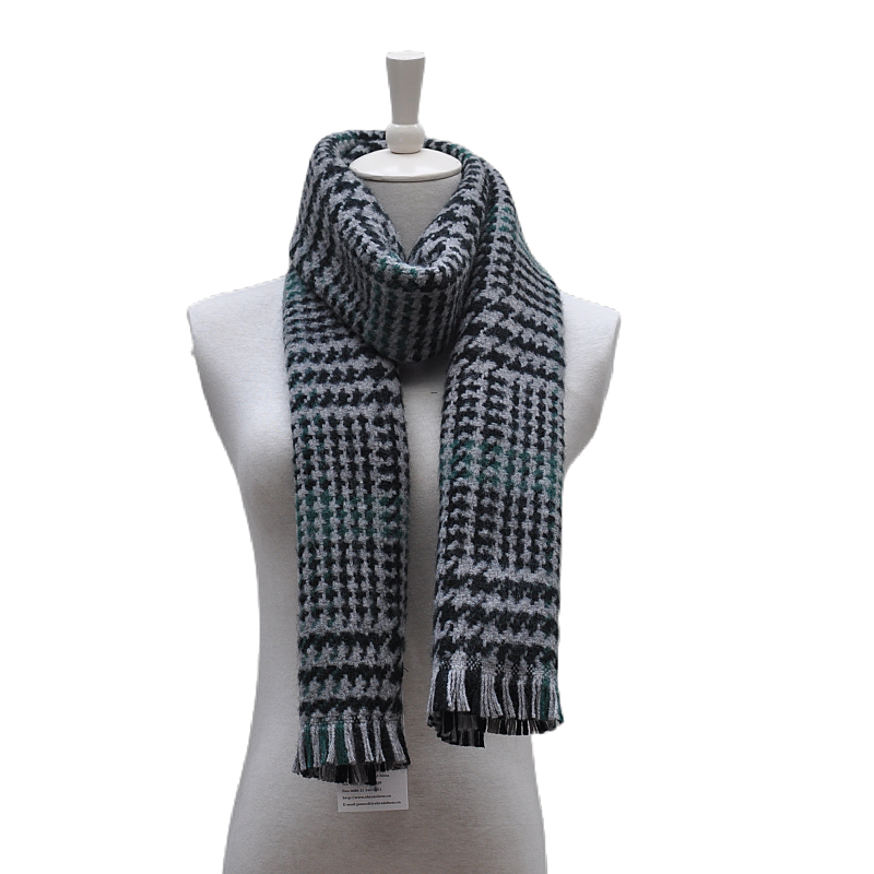 Soft Texture Woolen Scarf Accessory for Elegant Outfits