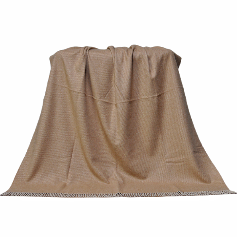 Authentic-specimen-label-for-TH2313-100-percent-camel-down-blanket