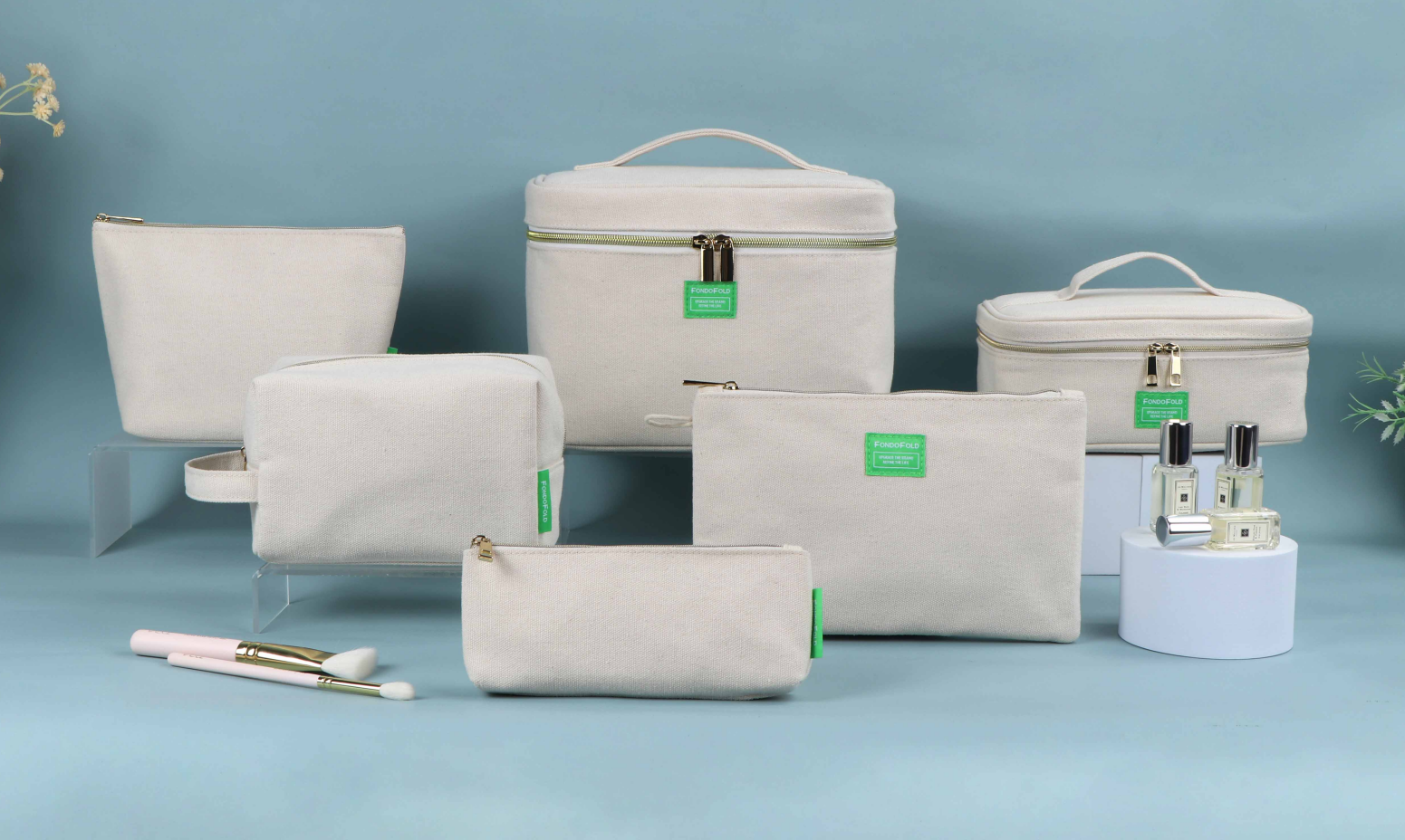 cosmetic bag
