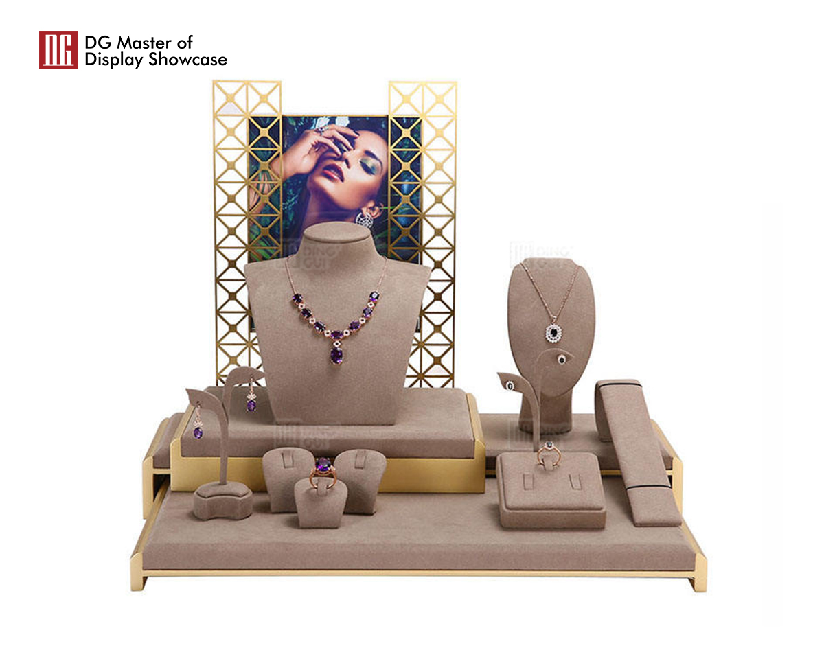 DG Showcase Customized Suede Jewelry Props Display Rack Neck Stands For ...