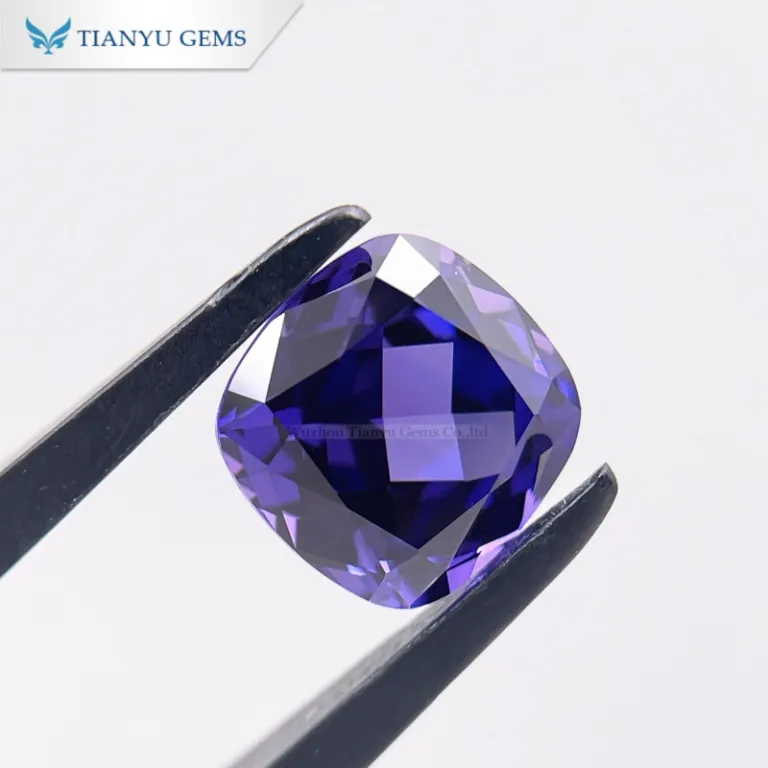 Alexandrite Lab-Created - Pierre Précieuse à Facettes Coussin, 57.25 Carats - Taille 24.3x21.1x14.45 Mm