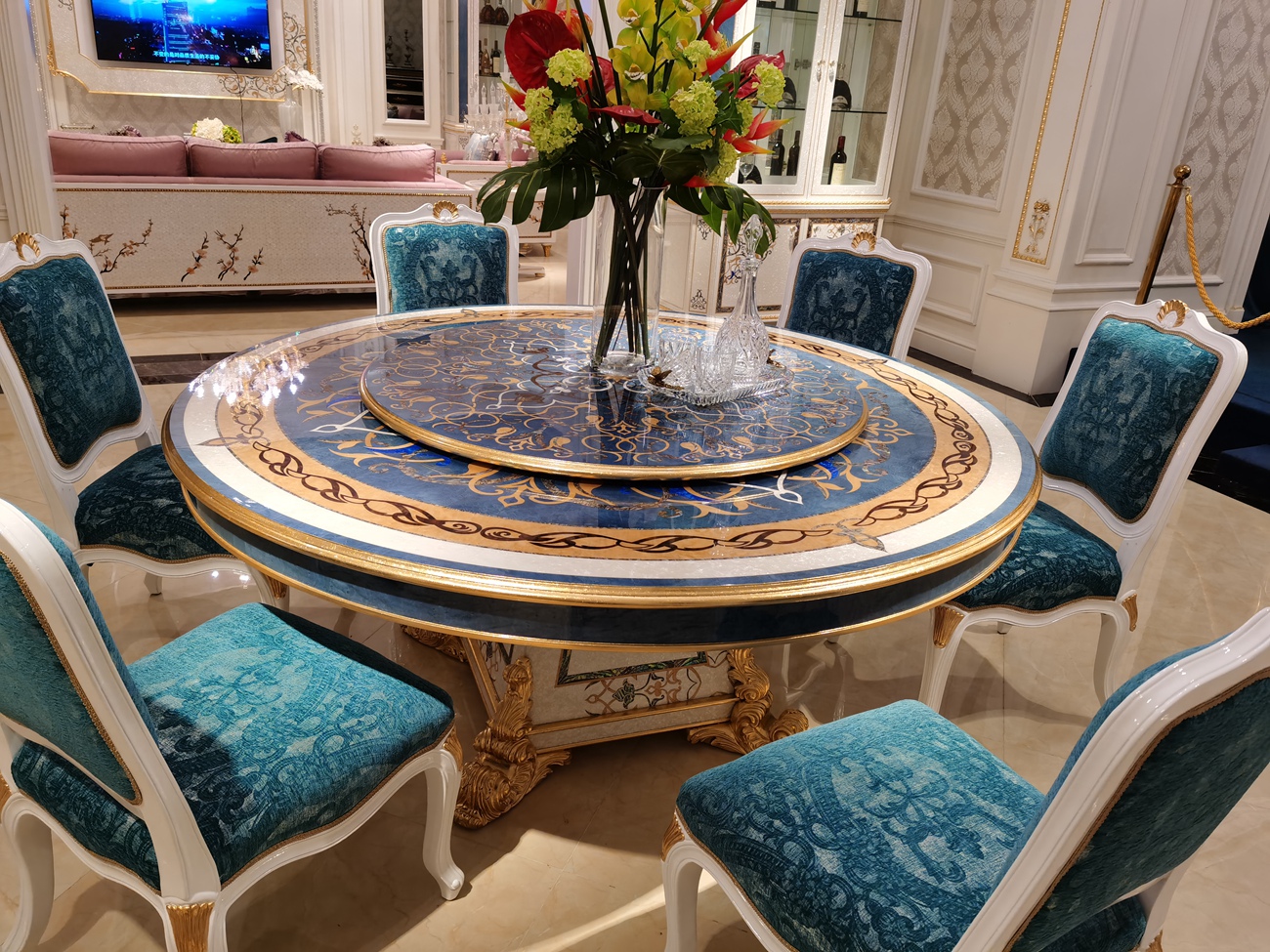 classic dining table