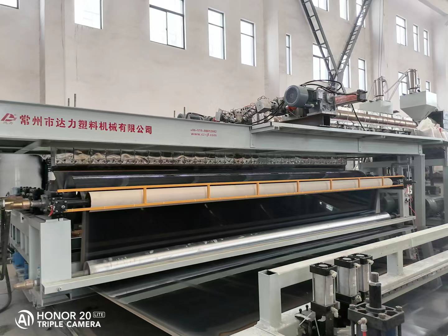  Customized 6000mm HDPE geomembrane waterproof film making machine manufacturers From China | Dali 