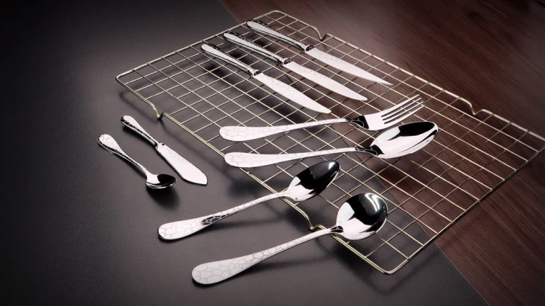 Uch qiz sorish bir Dik onlayn