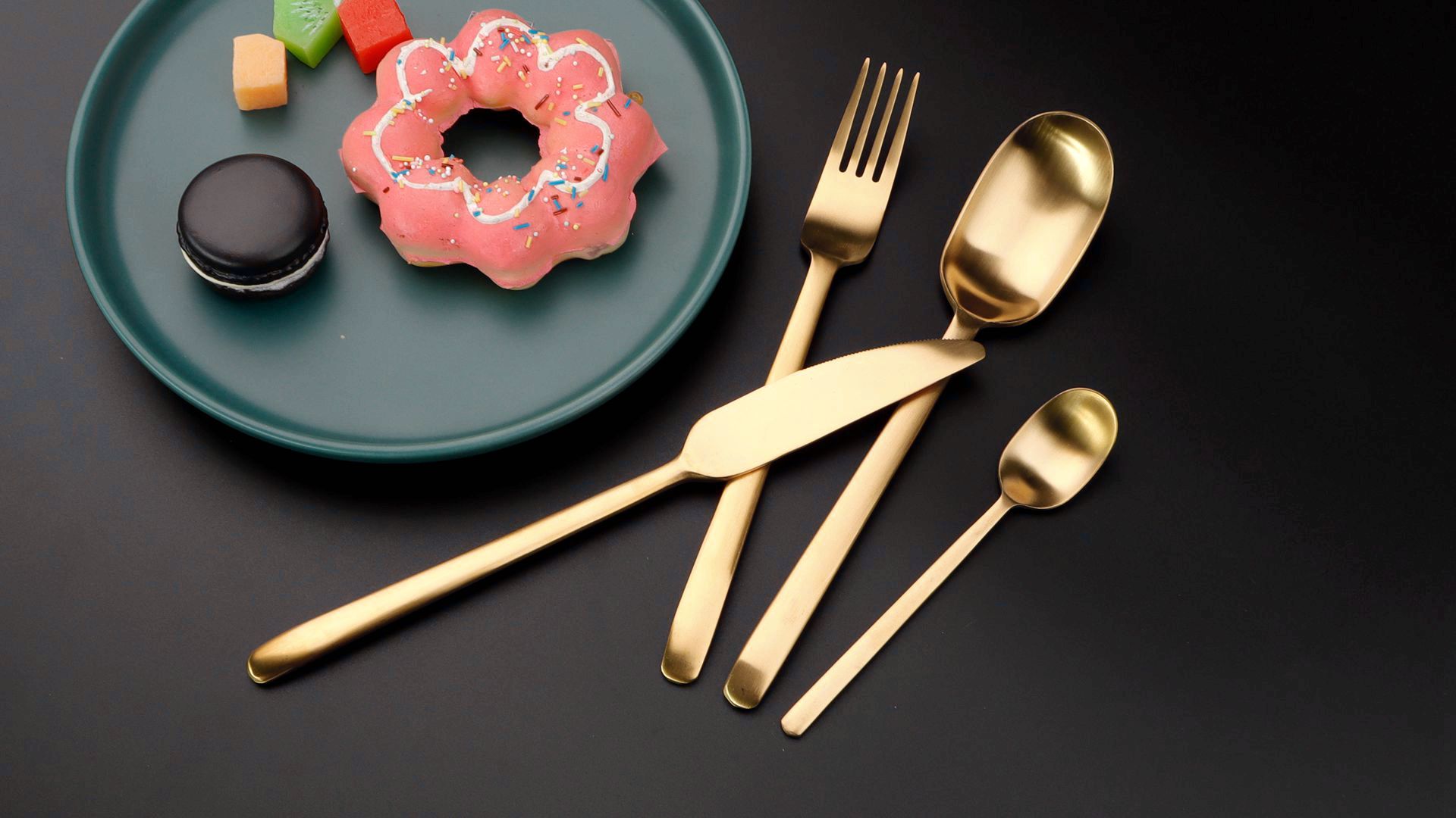 304 vs 316 Stainless Steel in Flatware Understanding the Difference