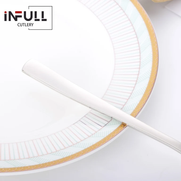 Ular jojani chuqur portlash bilan shafqatsizlarcha suiistemol qiladilar.