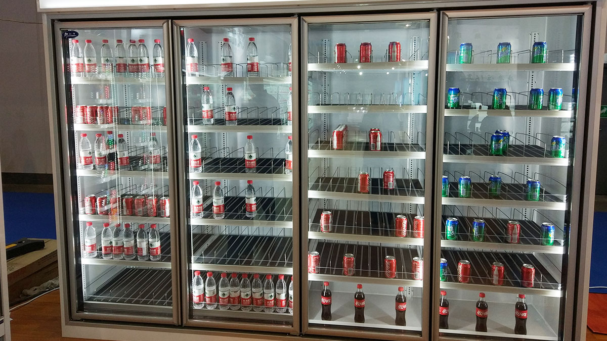 Gravity shelves for walk in cooler room