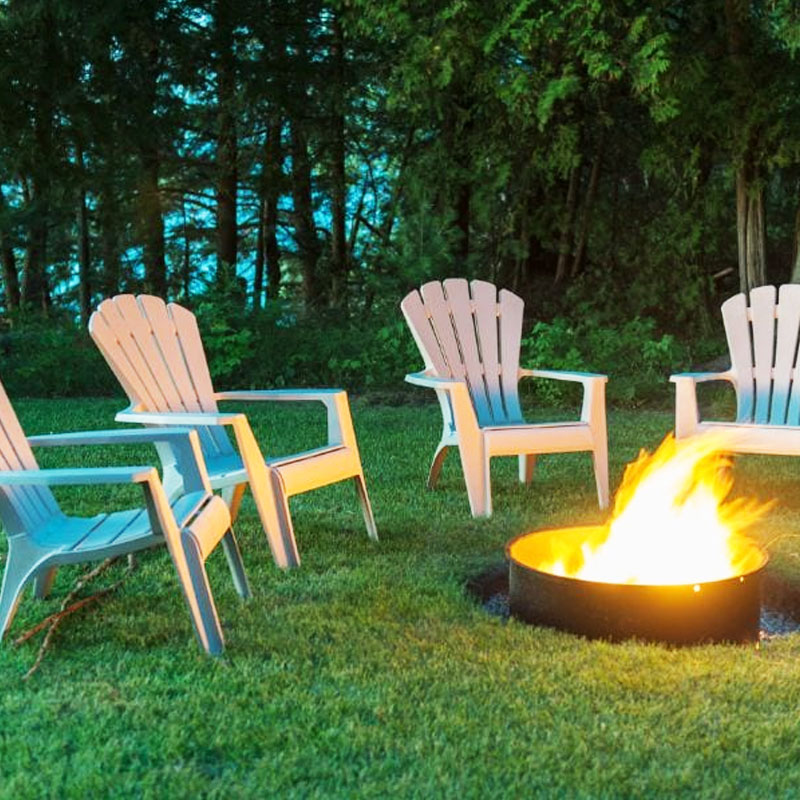 Can you put a fire pit on artificial grass？