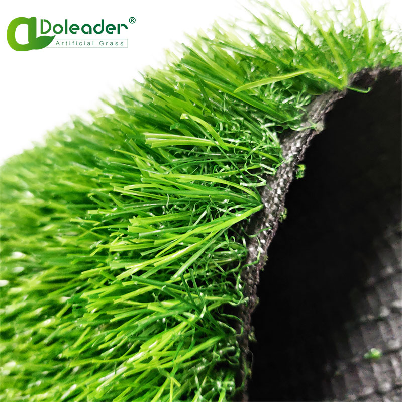 How RealisticLooking Synthetic Turf Can Enhance the Natural Aesthetics