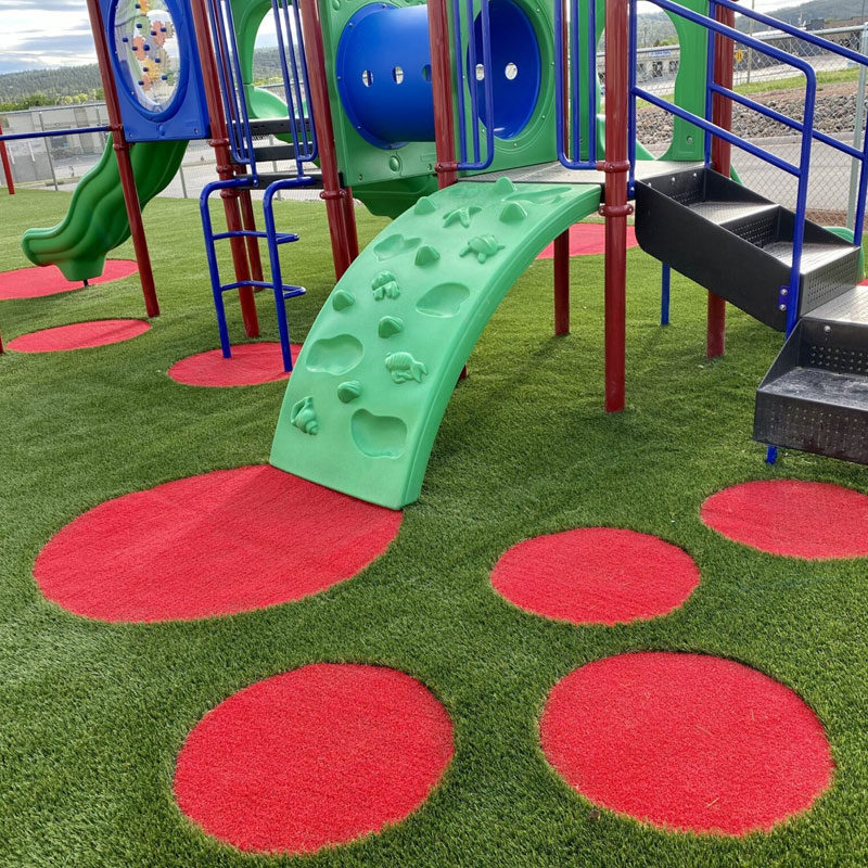 Benefits of padded artificial grass for kids | Doleader