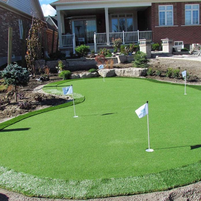 How to choose the best artificial grass for golf chipping areas | Doleader