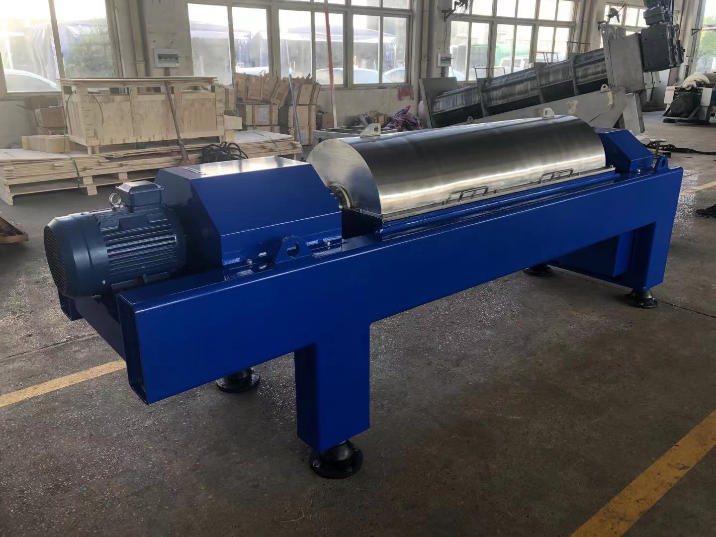  Classifying decanters –precise right down to the nano range Products | Shenzhou 