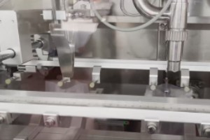 construction of sauce sachet packing machine
