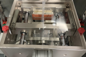 vertical granular and powder packing machine with horizontal seal