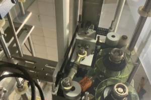 double-line packing machine with date prtinter