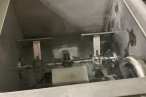 double-line packing machine with strring device