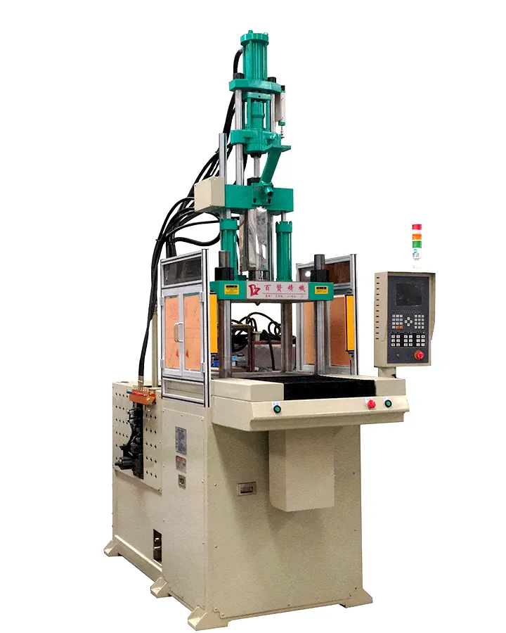 mini injection moulding machine