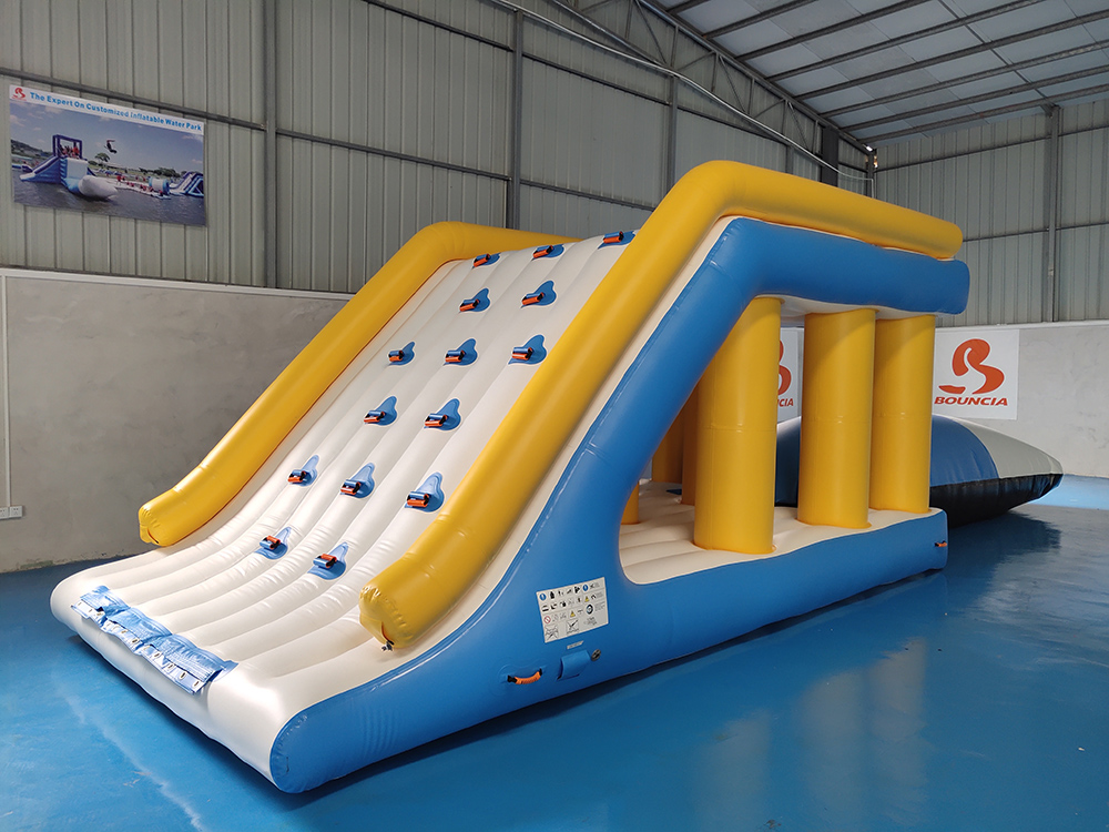 Commercial Grade Inflatable Water Jumping Pillow For Lake Jumping Pillow