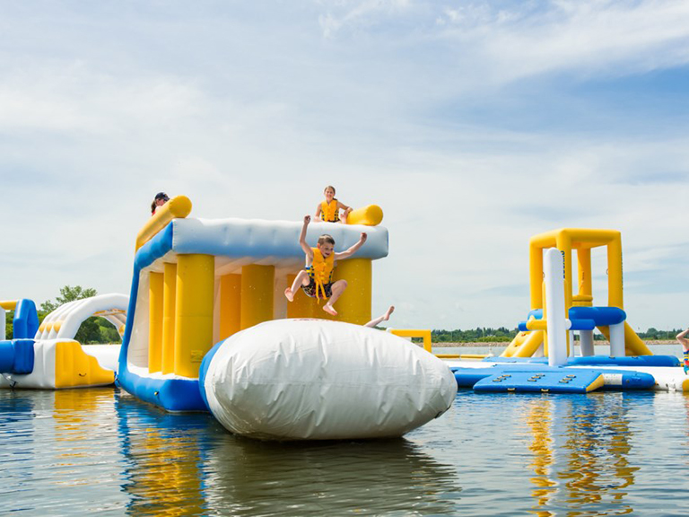 Commercial Grade Inflatable Water Jumping Pillow For Lake Jumping Pillow