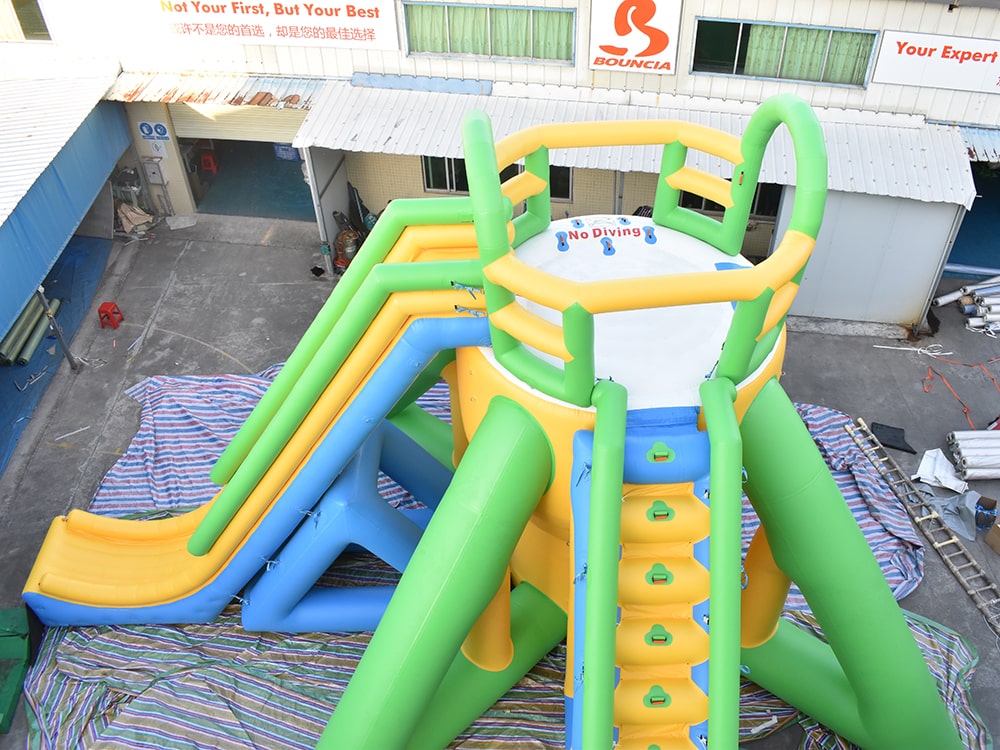 Customized Water Floating Aqua Park Manufacturer Bouncia