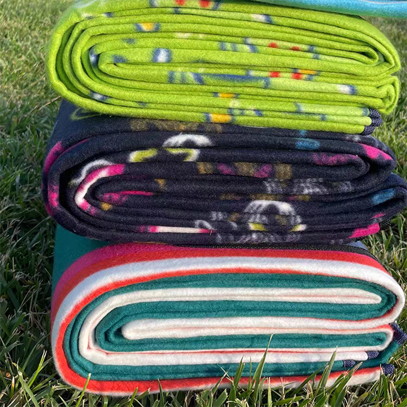  Quality Waterproof Foldable Portable Outdoor Camping Picnic Tourist Mat Beach Blanket Manufacturer | Dalston 