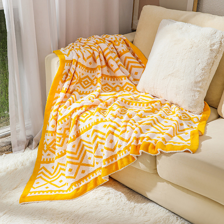  Customized Feather Yarn Blanket for Luxurious Comfort manufacturers From China | Dalston 