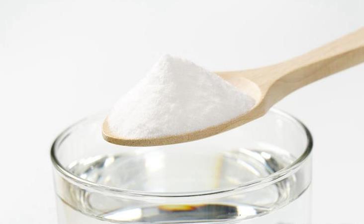 Using Soda to clean a stainless steel kettle