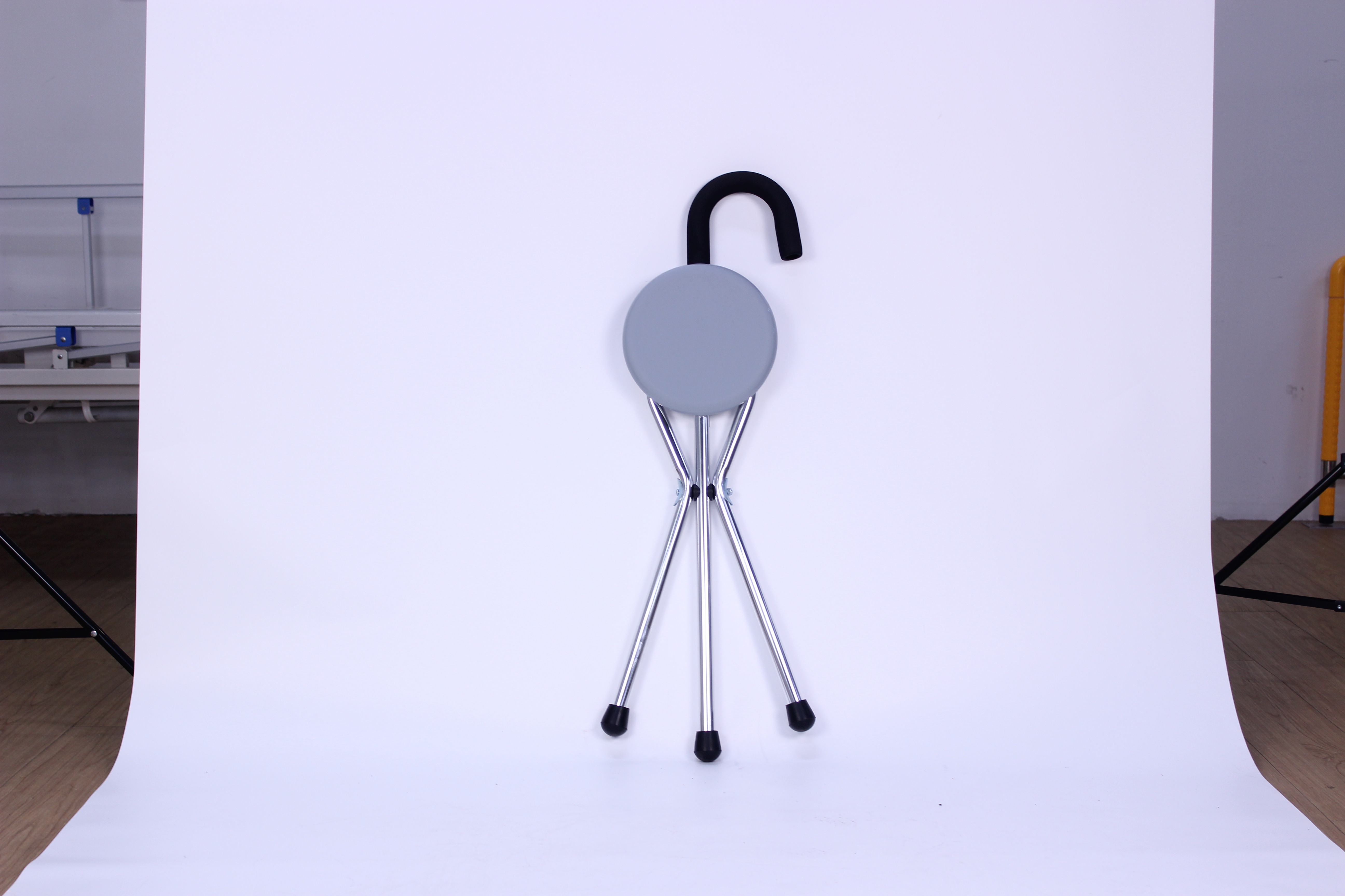 walking stick with seat