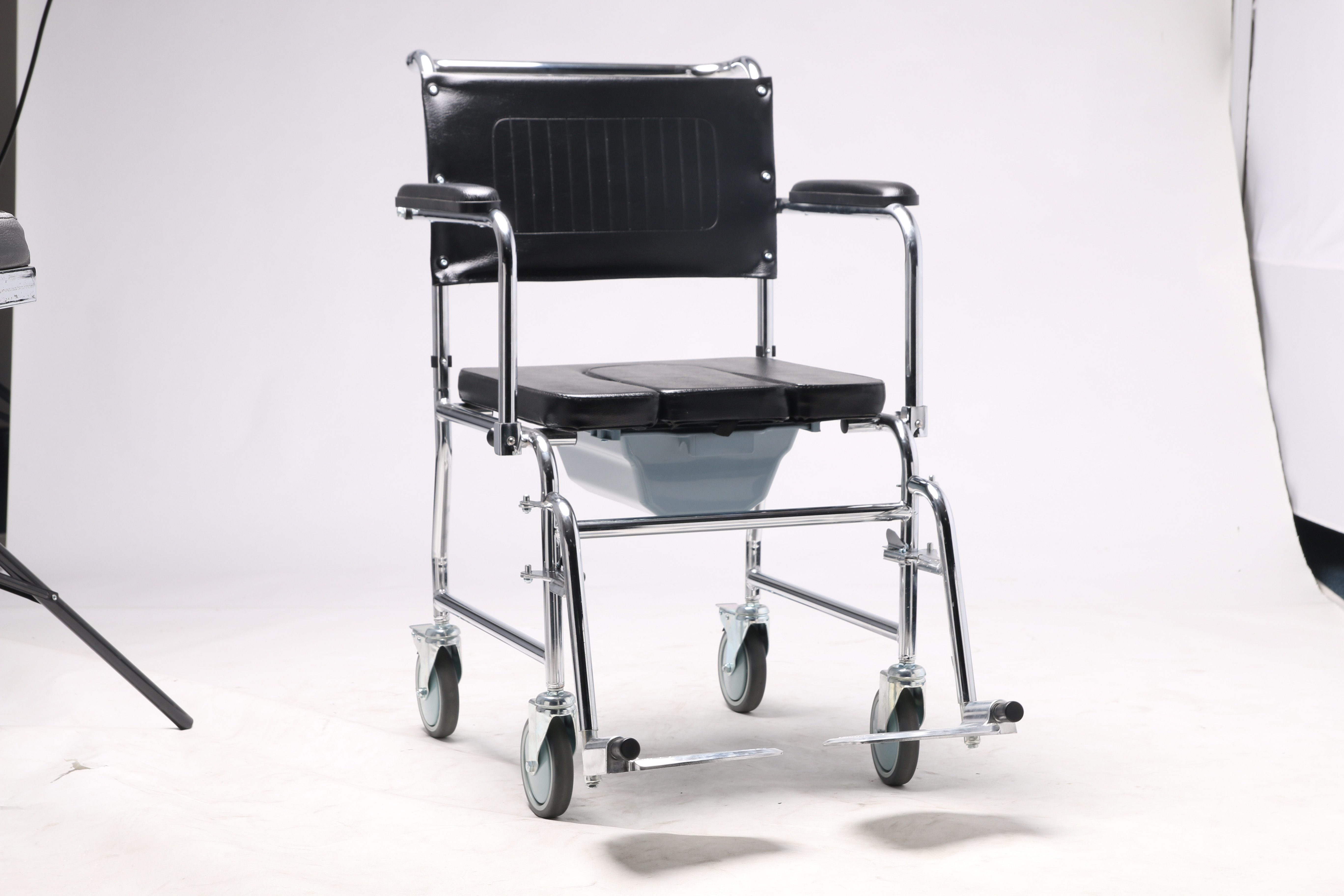 medical commode wheelchair